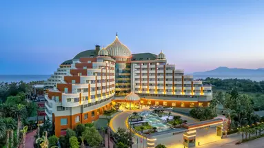 Delphin Palace
