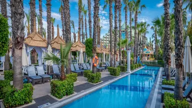 Delphin Palace