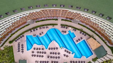 Delphin Palace