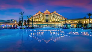 Delphin Palace