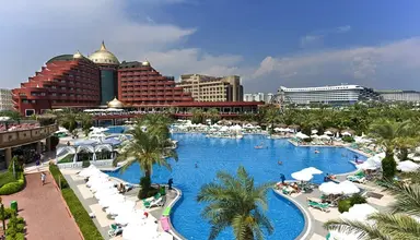 Delphin Palace