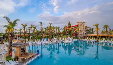 Delphin Palace