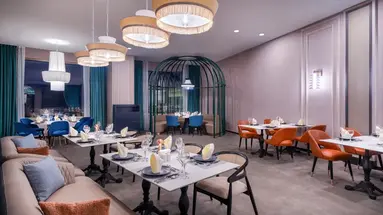 Delphin Palace
