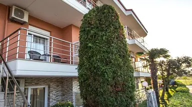 Denis Studios & Apartments