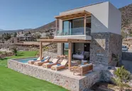 Deos Luxury Suites