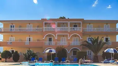 Derekas Apartments