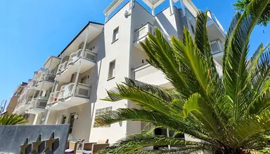 Des Bains (Rimini)