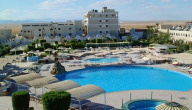 Desert Inn