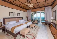 Desert Islands Resort & Spa