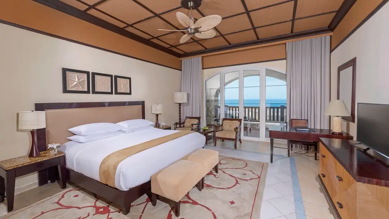 Desert Islands Resort & Spa