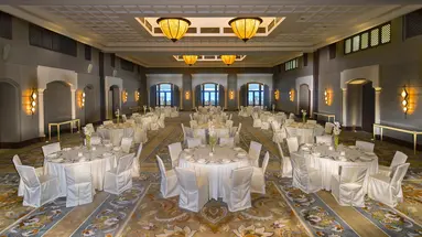 Desert Islands Resort & Spa