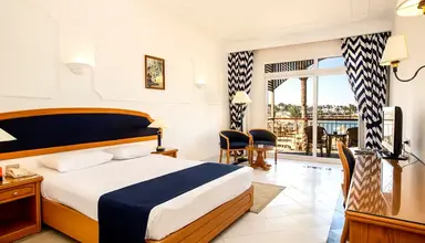 Desert Rose Resort
