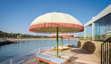 Desert Rose Resort