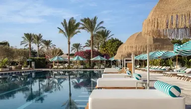 Desert Rose Resort