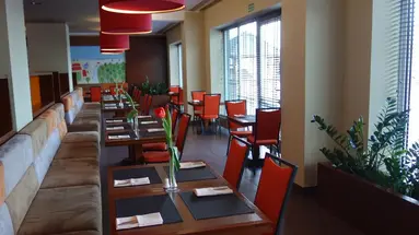 DeSilva Inn Katowice Airport