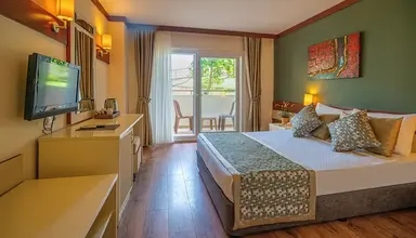 DG Rose Resort