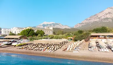DG Rose Resort