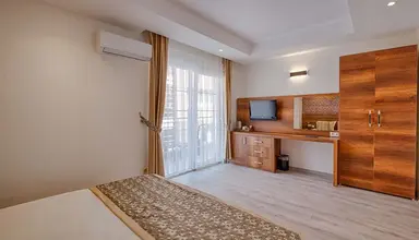 DG Rose Resort