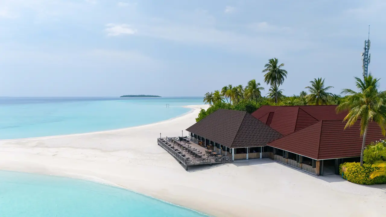 Dhigufaru Island Resort