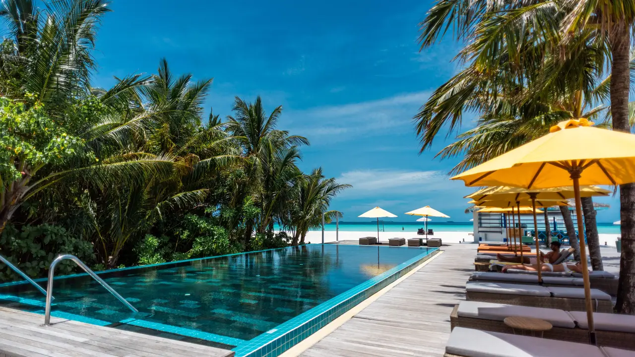 Dhigufaru Island Resort