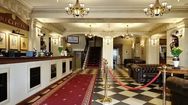 Diament Arsenal Palace