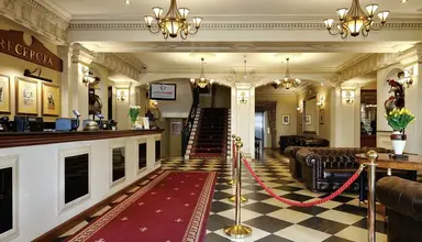 Diament Arsenal Palace