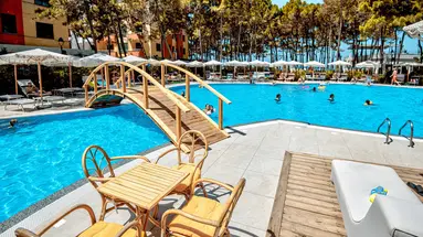 Diamma Resort