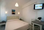 Diamond Apartments & Suites