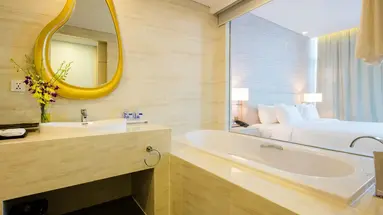 Diamond Bay Resort & Spa