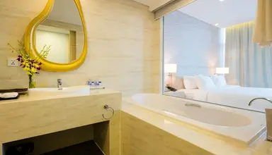 Diamond Bay Resort & Spa