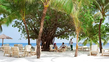 Diamonds Athuruga Beach & Water Villas