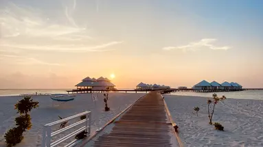 Diamonds Athuruga Beach & Water Villas