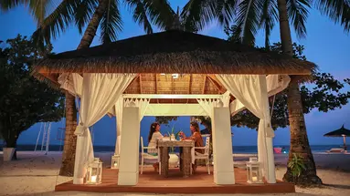 Diamonds Athuruga Beach & Water Villas