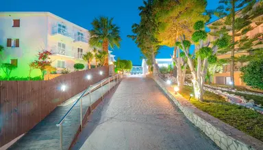 Diana Palace