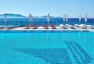 Dimitra Beach Hotel & Suites