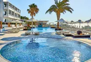 Dimitra Beach Hotel & Suites