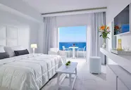 Dimitra Beach Hotel & Suites