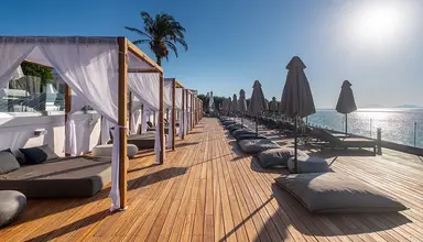 Dimitra Beach Hotel & Suites