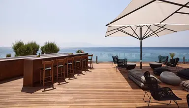 Dimitra Beach Hotel & Suites