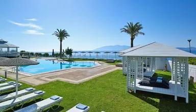Dimitra Beach Hotel & Suites