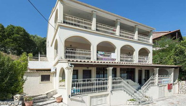 Dimitrios Apartments