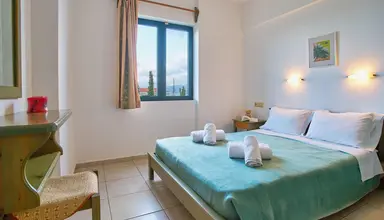 Dionysos Apartments and Studios
