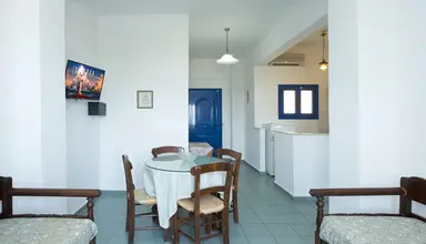 Dionysos Apartments and Studios
