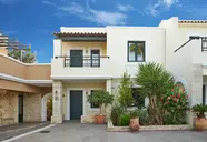 Dionysos Apartments and Studios