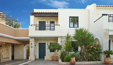 Dionysos Apartments and Studios