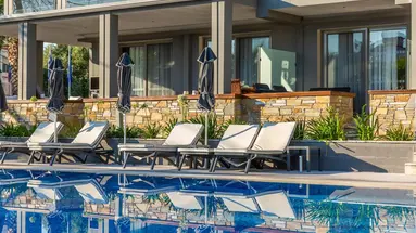 Dionysos Hotel & Studios
