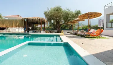 Dioscuri Luxury Apartments