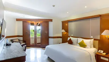 Discovery Kartika Plaza