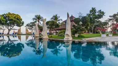 Discovery Kartika Plaza