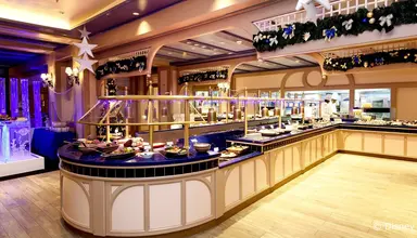 Disney's Newport Bay Club